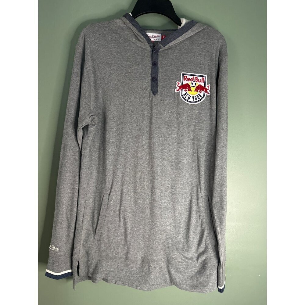 Mitchell & Ness Nostalgia Co Red Bull Y2K VTG Hooded Women’s M Retro long sleeve